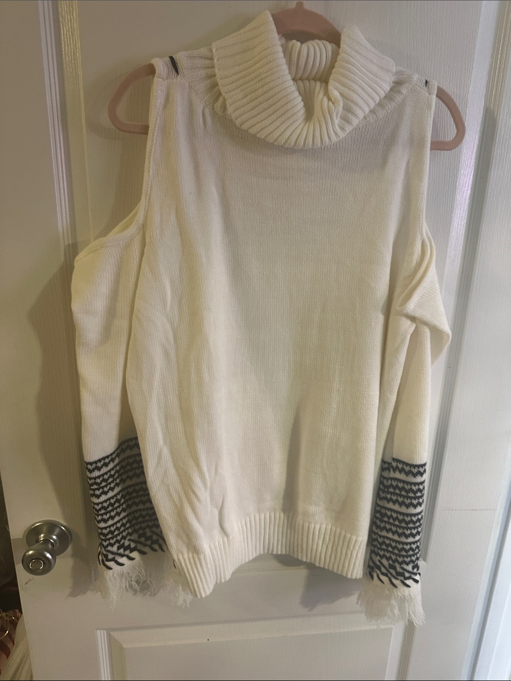 VENUS Cream Cold-Shoulder Turtleneck Sweater with Black Sleeve Detail
